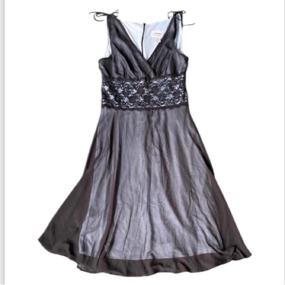 Elegant Black Lace sleeveless Dress size 10
